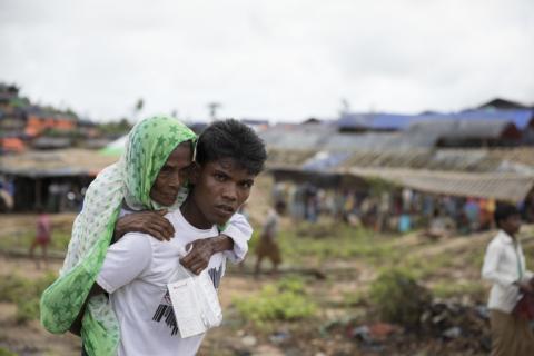 Rohingya refugees in camp